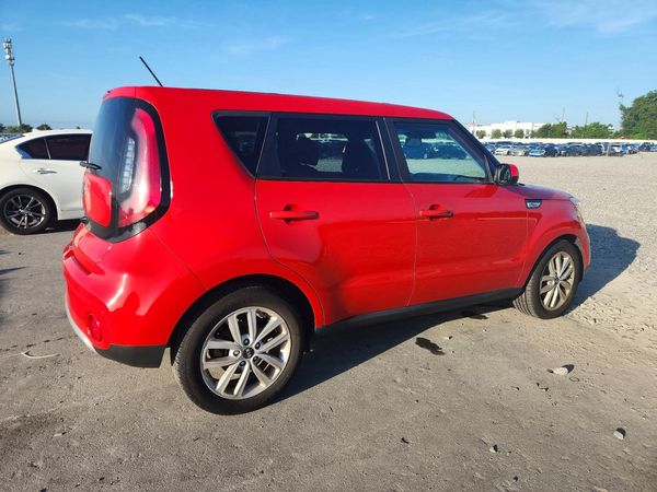 2017 KIA SOUL