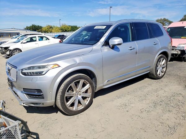2016 VOLVO XC90
