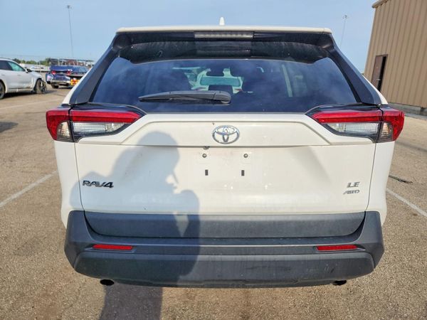 2024 TOYOTA RAV4 LE