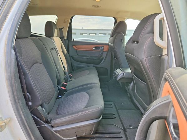 2017 CHEVROLET TRAVERSE 1LT