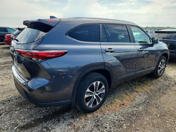 2023 TOYOTA HIGHLANDER