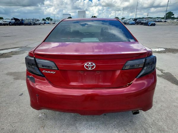 2012 TOYOTA CAMRY