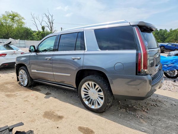 2018 CADILLAC ESCALADE