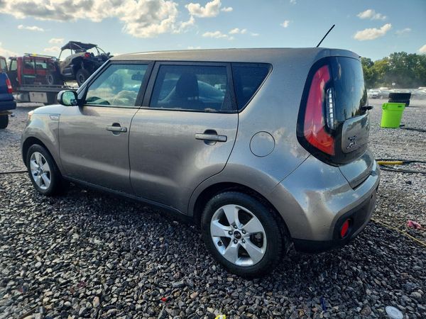 2018 KIA SOUL Base