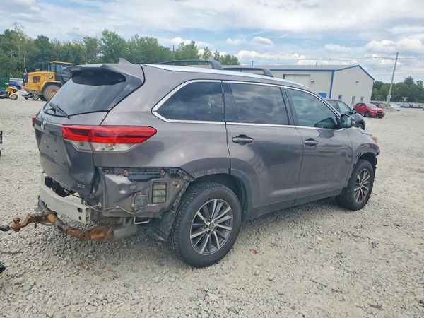 2019 TOYOTA HIGHLANDER SE/XLE