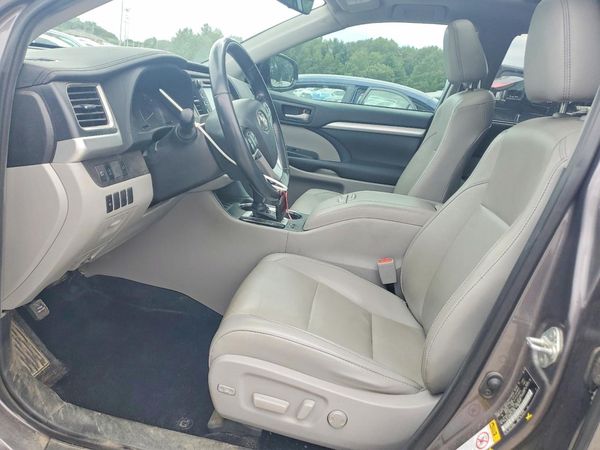 2019 TOYOTA HIGHLANDER SE/XLE