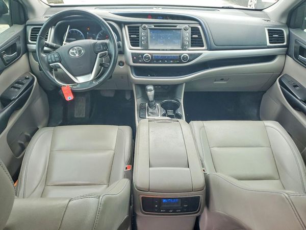 2019 TOYOTA HIGHLANDER SE/XLE