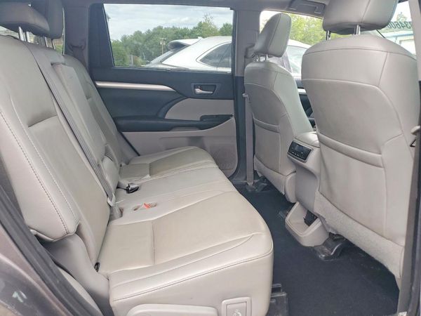 2019 TOYOTA HIGHLANDER SE/XLE