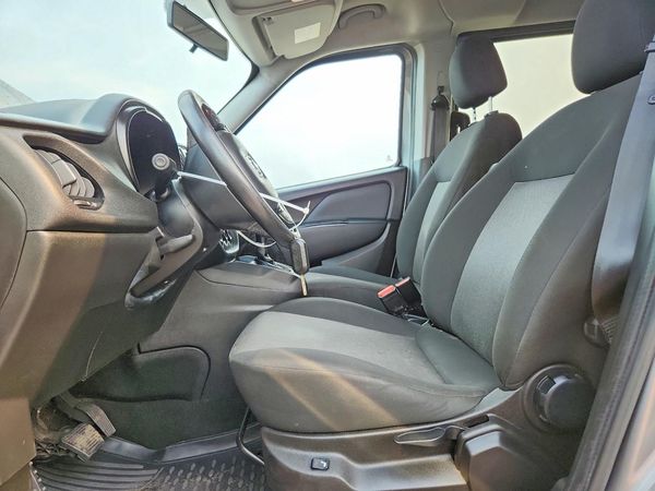 2017 RAM PROMASTER CITY SLT