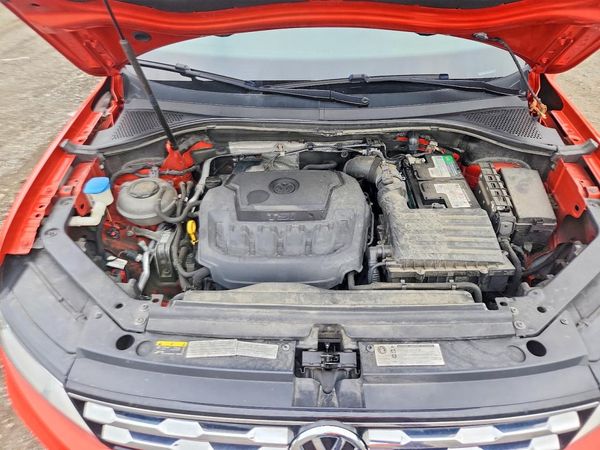 2018 VOLKSWAGEN TIGUAN 4Motion S
