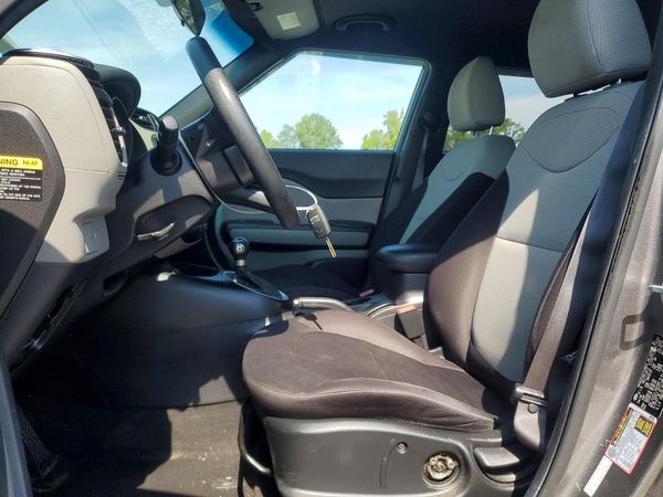 2015 KIA SOUL GL(Middle-low grade)