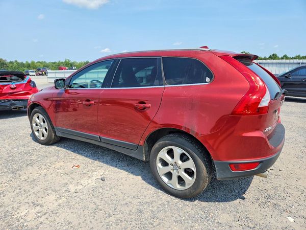 2013 VOLVO XC60