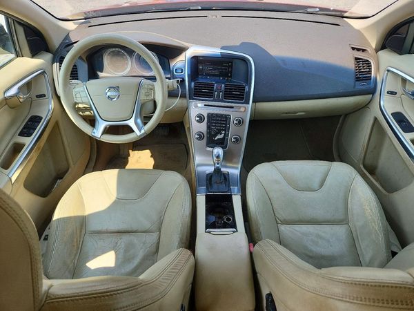 2013 VOLVO XC60