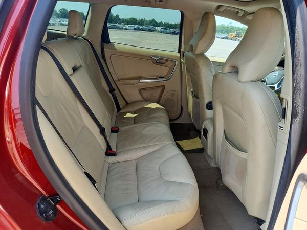 2013 VOLVO XC60