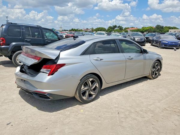 2021 HYUNDAI ELANTRA SEL w/ Premium Pkg