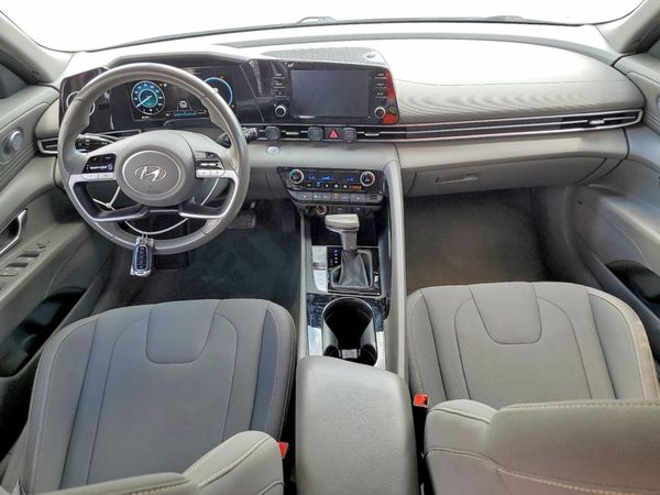 2021 HYUNDAI ELANTRA SEL w/ Premium Pkg