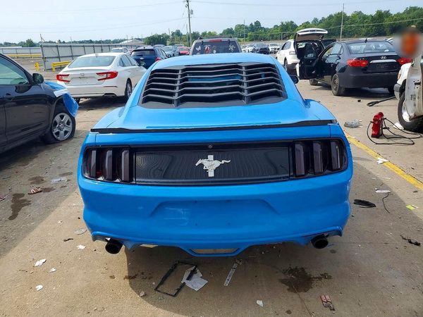 2017 FORD MUSTANG V6 Coupe