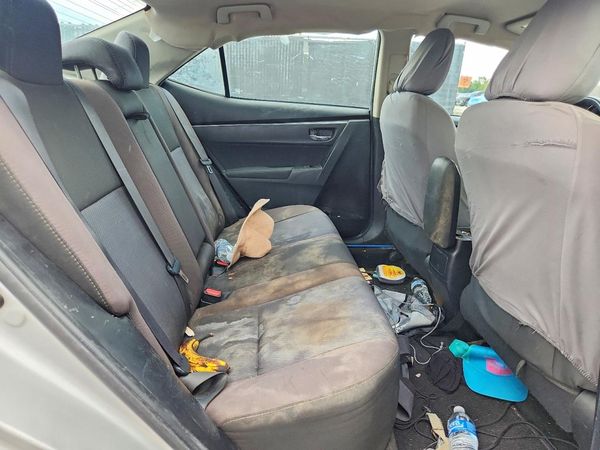 2017 TOYOTA COROLLA