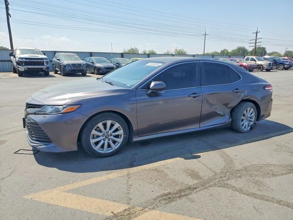 2020 TOYOTA CAMRY