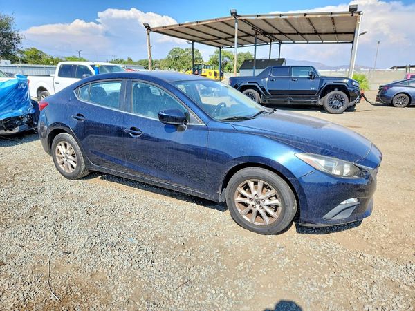 2016 MAZDA 3 Sport/GX