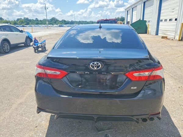 2020 TOYOTA CAMRY
