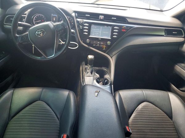 2020 TOYOTA CAMRY