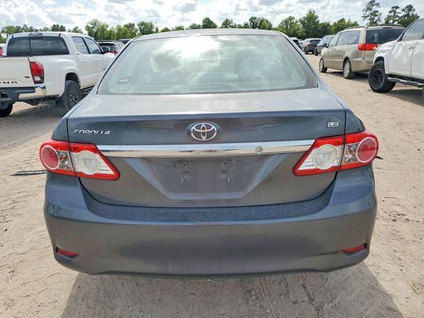 2012 TOYOTA COROLLA