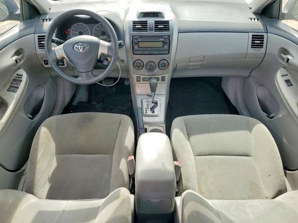 2012 TOYOTA COROLLA