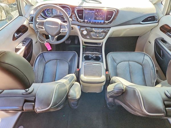 2023 CHRYSLER PACIFICA