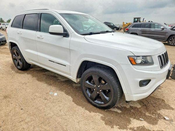 2015 JEEP GRAND CHEROKEE LAREDO 4X4