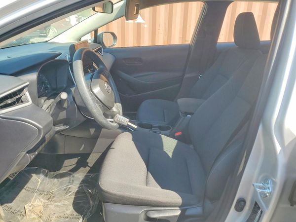 2025 TOYOTA COROLLA