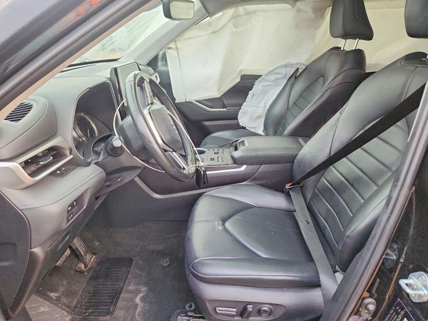 2024 TOYOTA HIGHLANDER