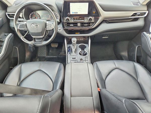 2024 TOYOTA HIGHLANDER