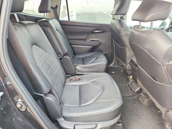 2024 TOYOTA HIGHLANDER