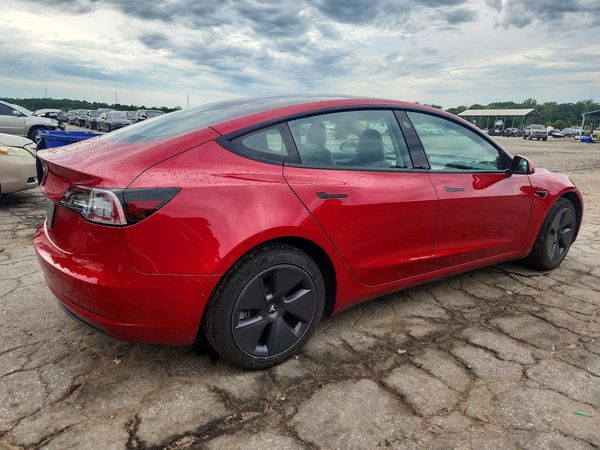 2022 TESLA MODEL 3