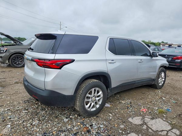 2022 CHEVROLET TRAVERSE LS FL