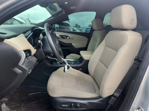 2022 CHEVROLET TRAVERSE LS FL