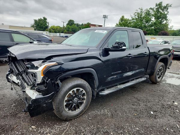 2022 TOYOTA TUNDRA