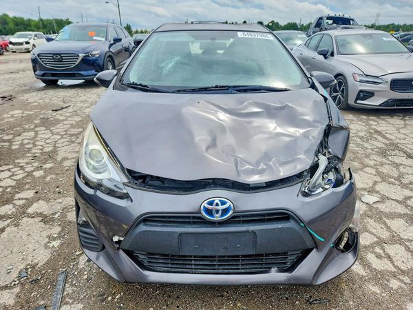 2016 TOYOTA PRIUS C ON