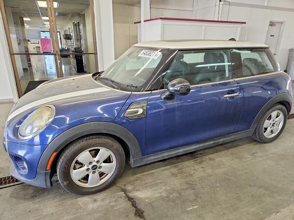 2014 MINI COOPER