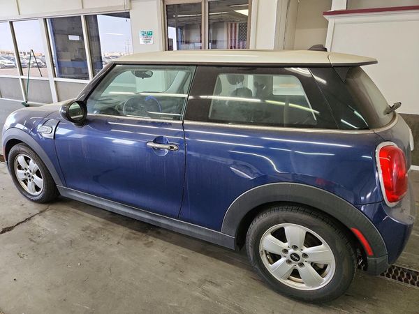 2014 MINI COOPER
