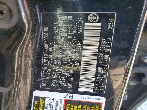 2014 TOYOTA CAMRY