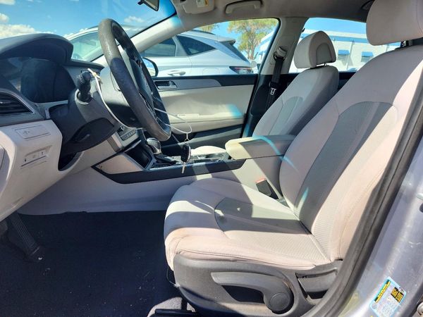 2017 HYUNDAI SONATA SE, Eco