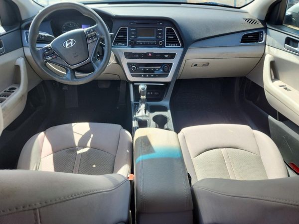 2017 HYUNDAI SONATA SE, Eco