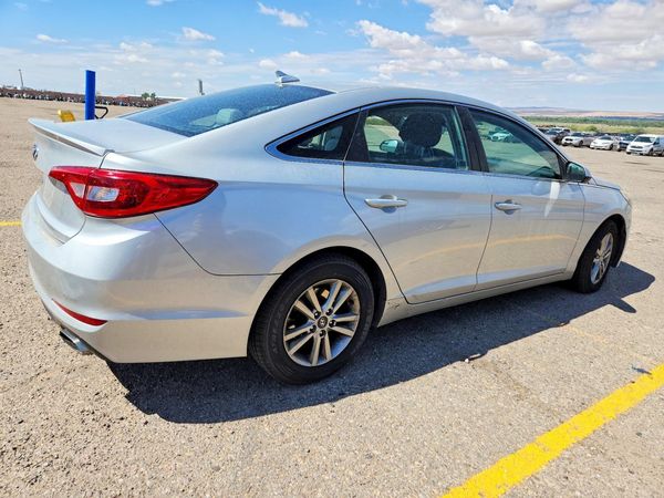 2017 HYUNDAI SONATA SE, Eco