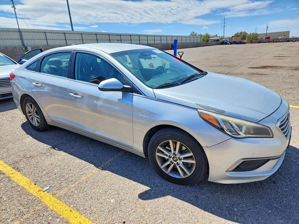 2017 HYUNDAI SONATA SE, Eco