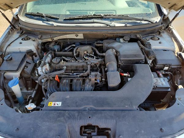 2017 HYUNDAI SONATA SE, Eco