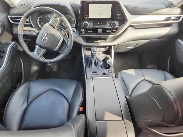 2023 TOYOTA HIGHLANDER