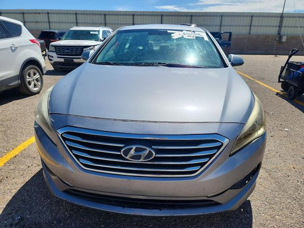 2017 HYUNDAI SONATA SE, Eco