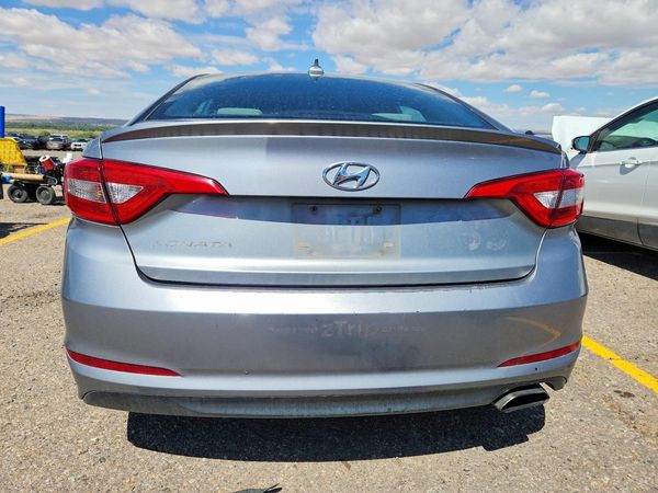 2017 HYUNDAI SONATA SE, Eco